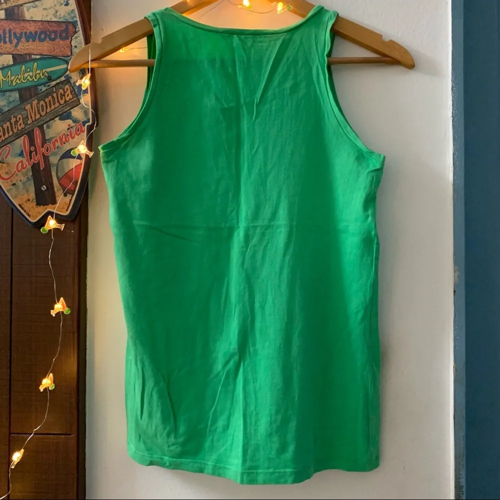 🤩 Beautiful Green Stretchable Top ! - Picture 3 of 6